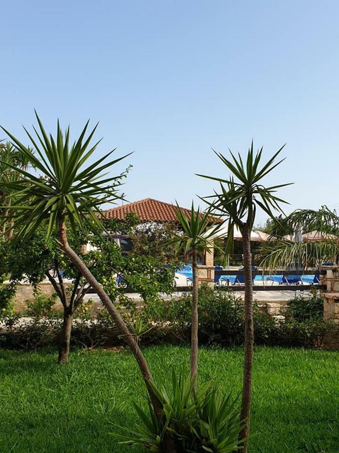 Daniel Hotel (Adults Only) Kalamákion Exterior foto