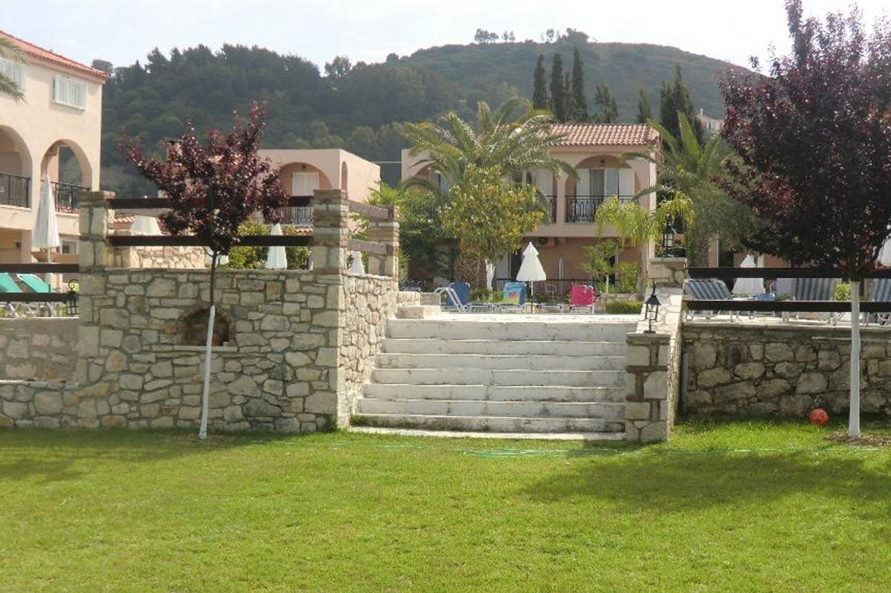 Daniel Hotel (Adults Only) Kalamákion Exterior foto