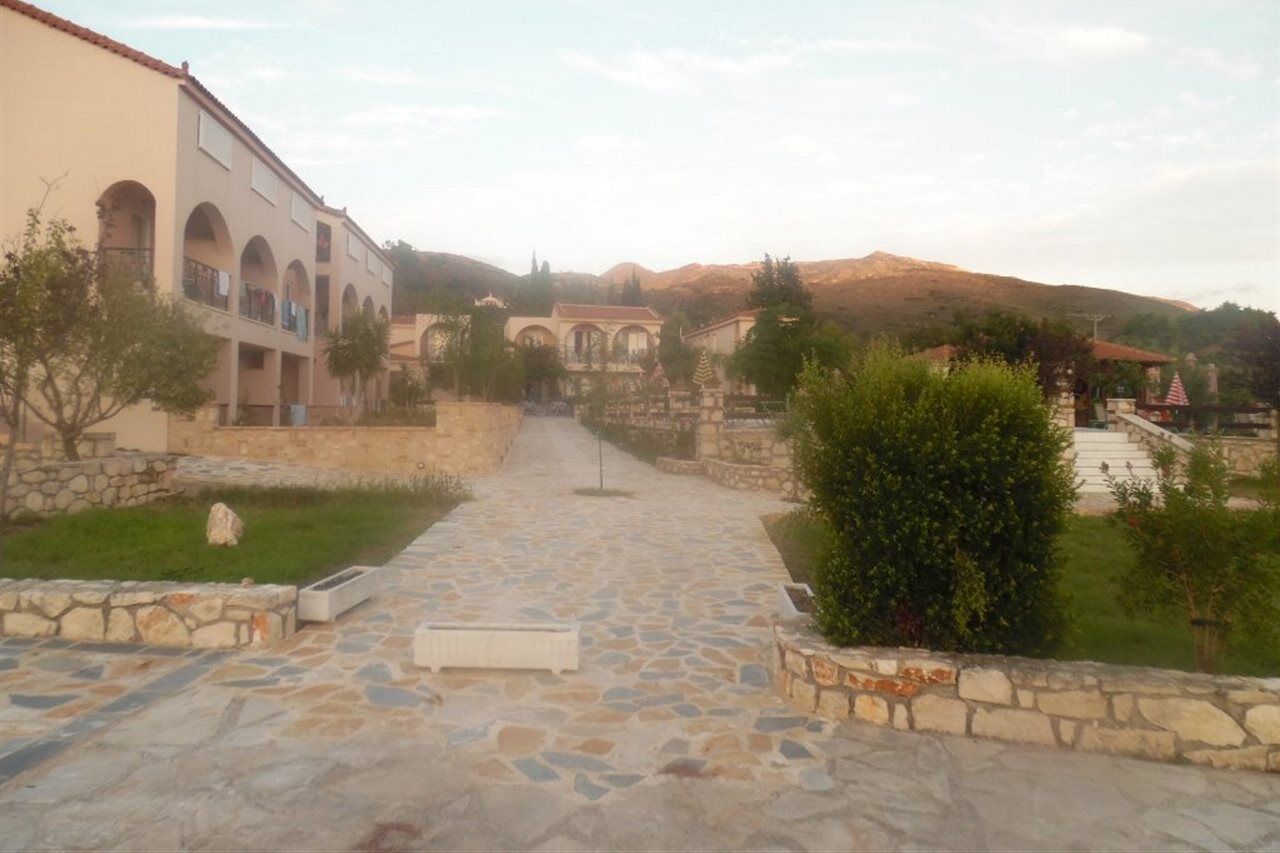 Daniel Hotel (Adults Only) Kalamákion Exterior foto